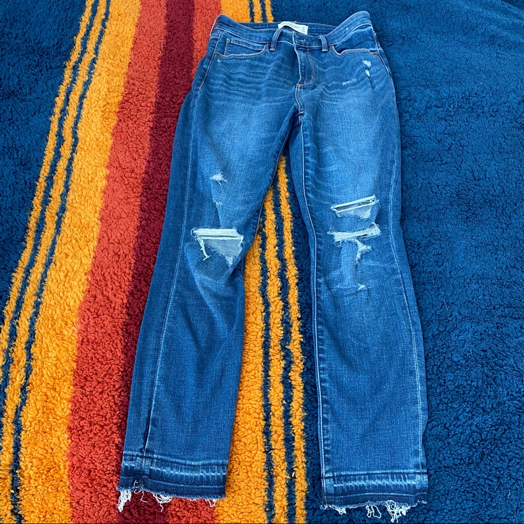 A&F Super Skinny Ankle High Rise Distressed Jean